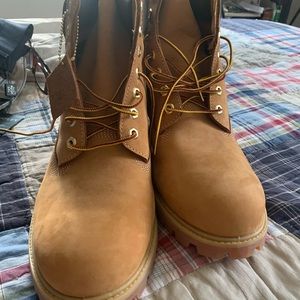 Men’s Timberland boots